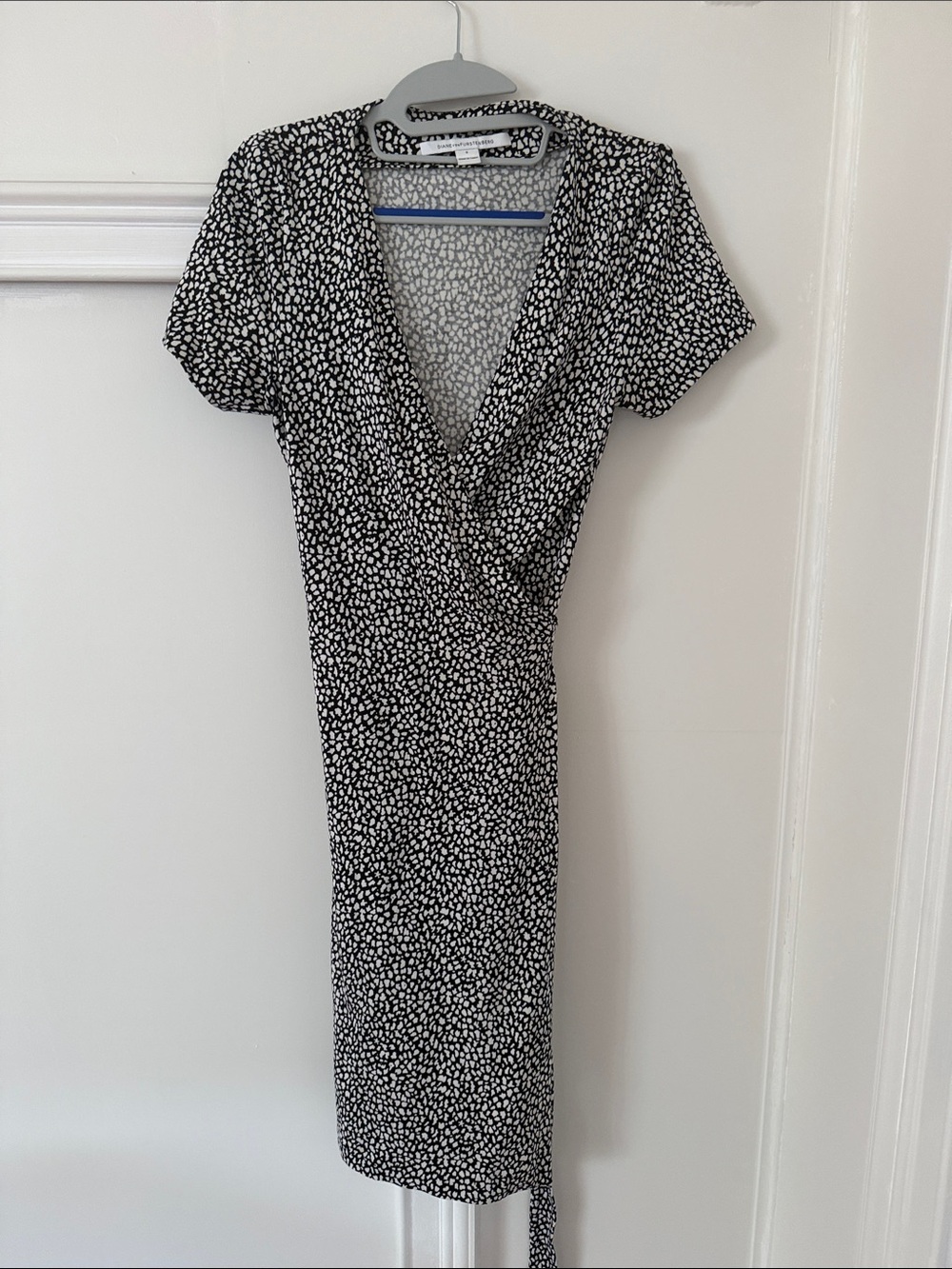 Diane Von Furstenberg Black and White Wrap Dress